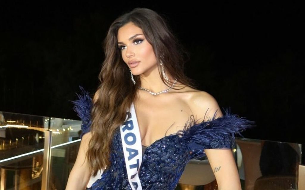 Laura Gnjatović - 2