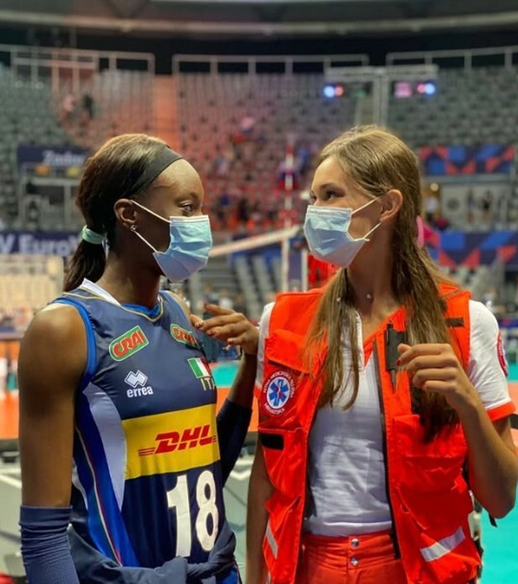 Laura Gnjatović - 3