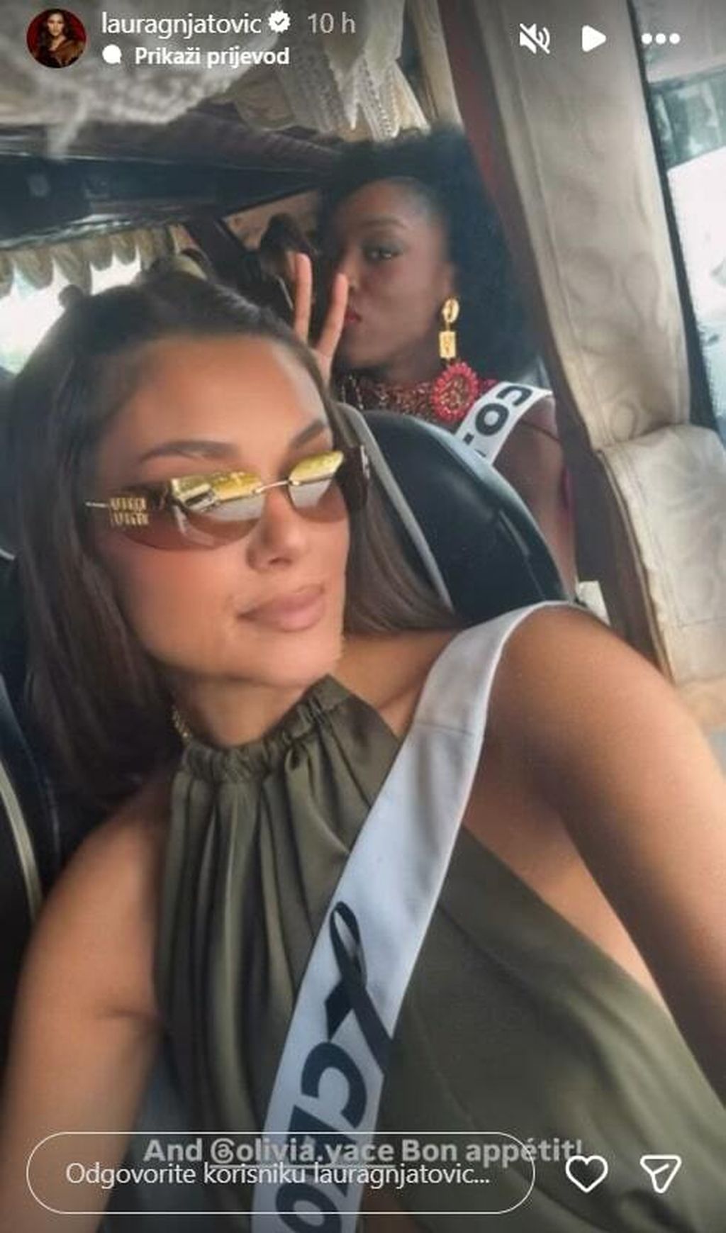 Laura Gnjatović - 1