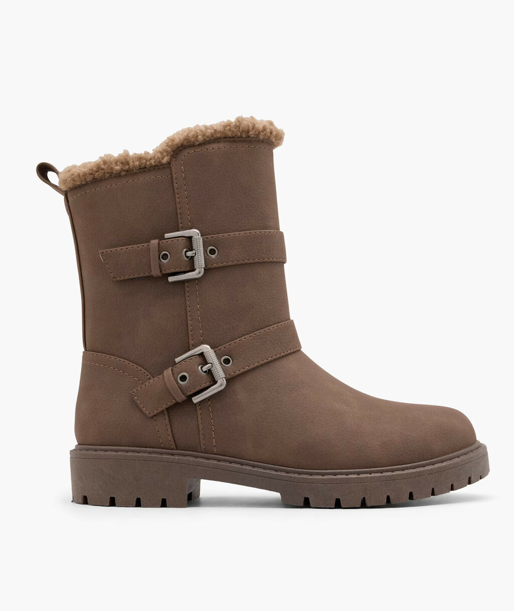 Deichmann, 39,99 eura