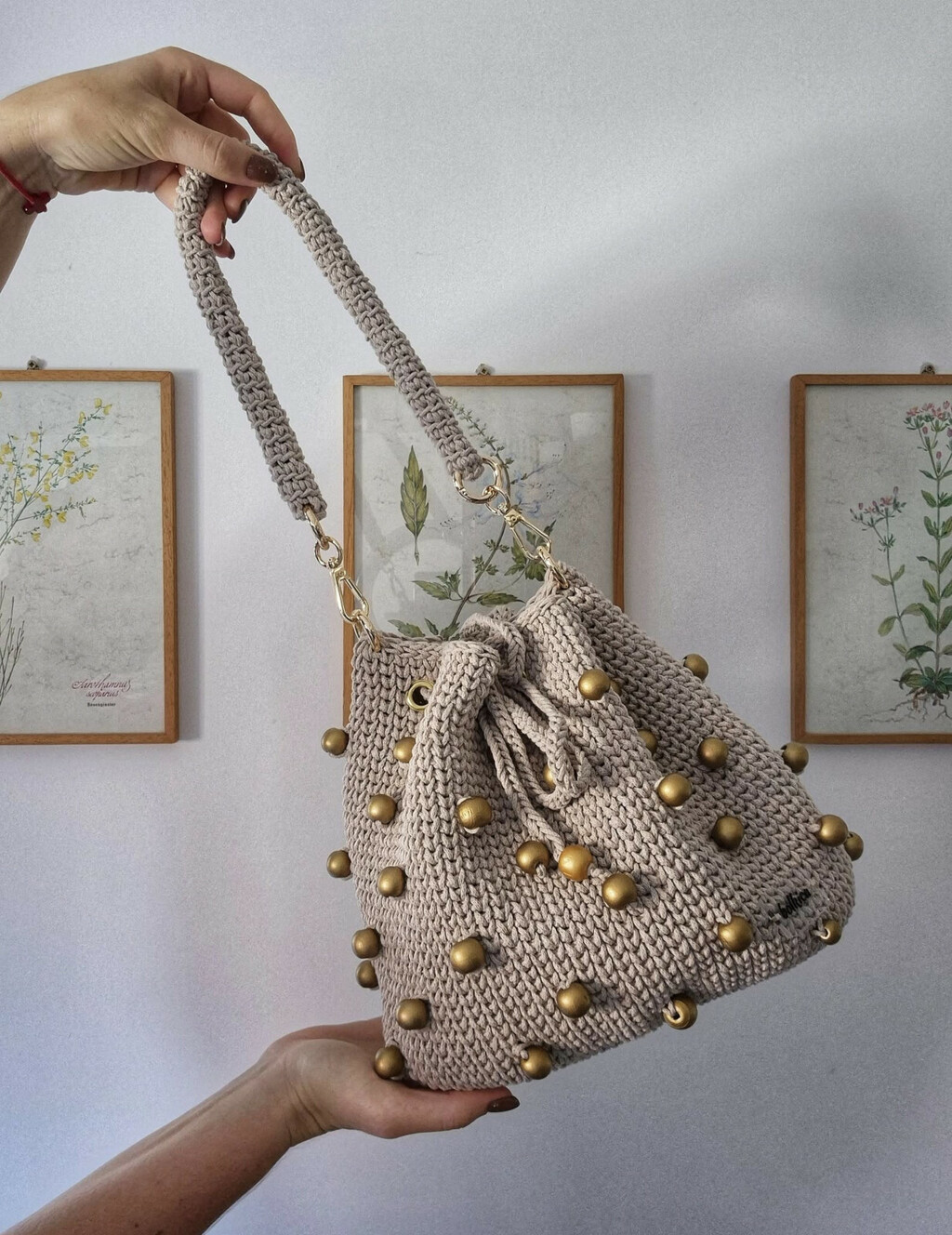 Hrvatski brend Bolkica ima prekrasne heklane torbe, ruksake, kape, naušnice, pa čak i kaputiće i futrole za knjige - 10