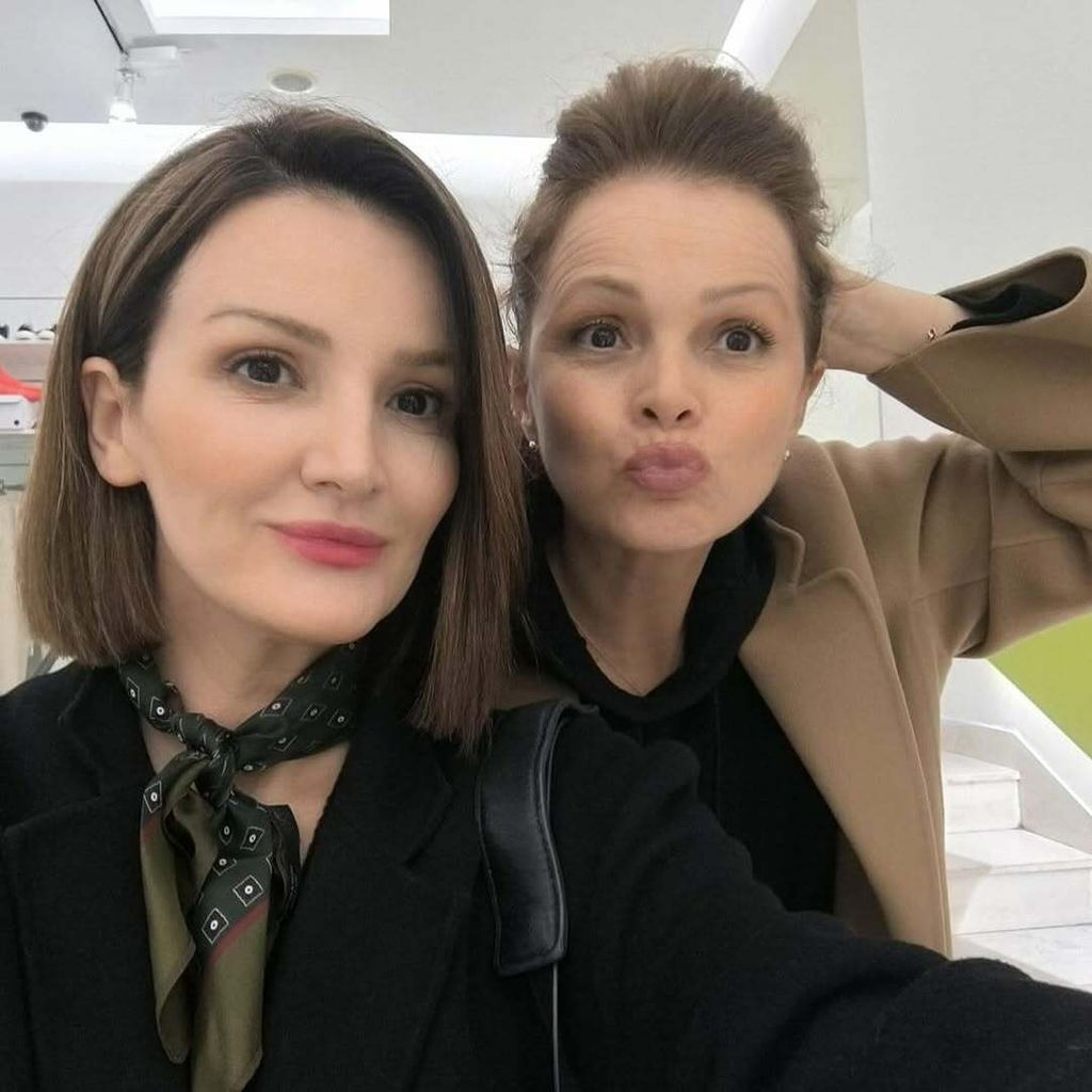 Sandra Bagarić sa sestrom - 3