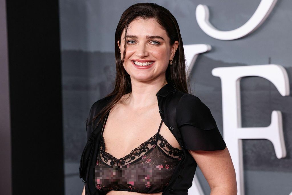 Eve Hewson - 5