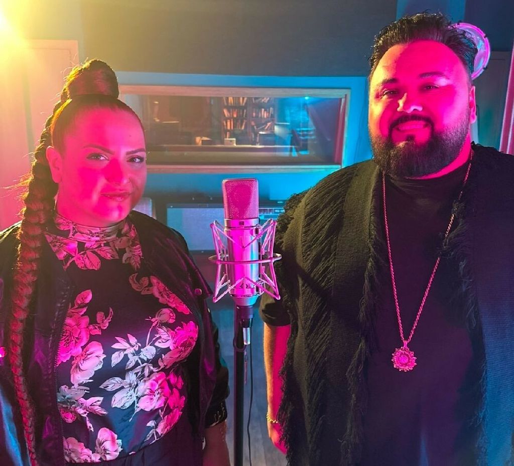 Jacques Houdek i Erika - 1