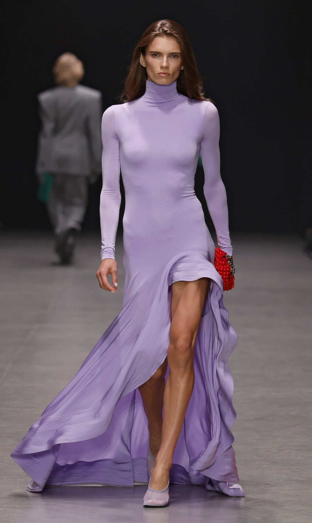 Shakira nosi haljinu s potpisom Stelle McCartney iz kolekcije proljeće/ljeto 2026.