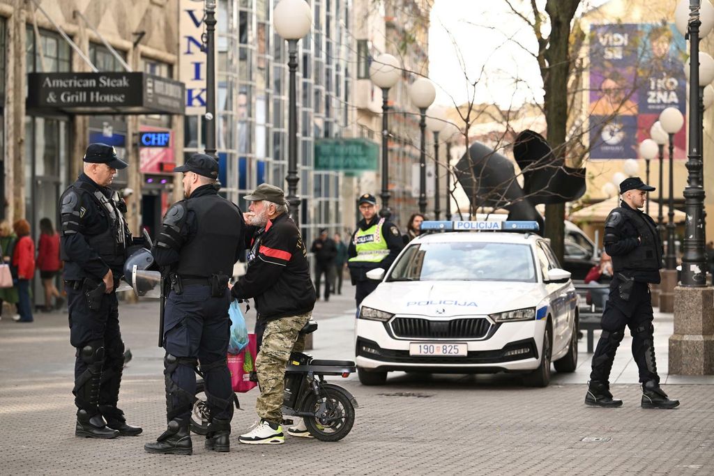 Policija u centru Zagreba - 2