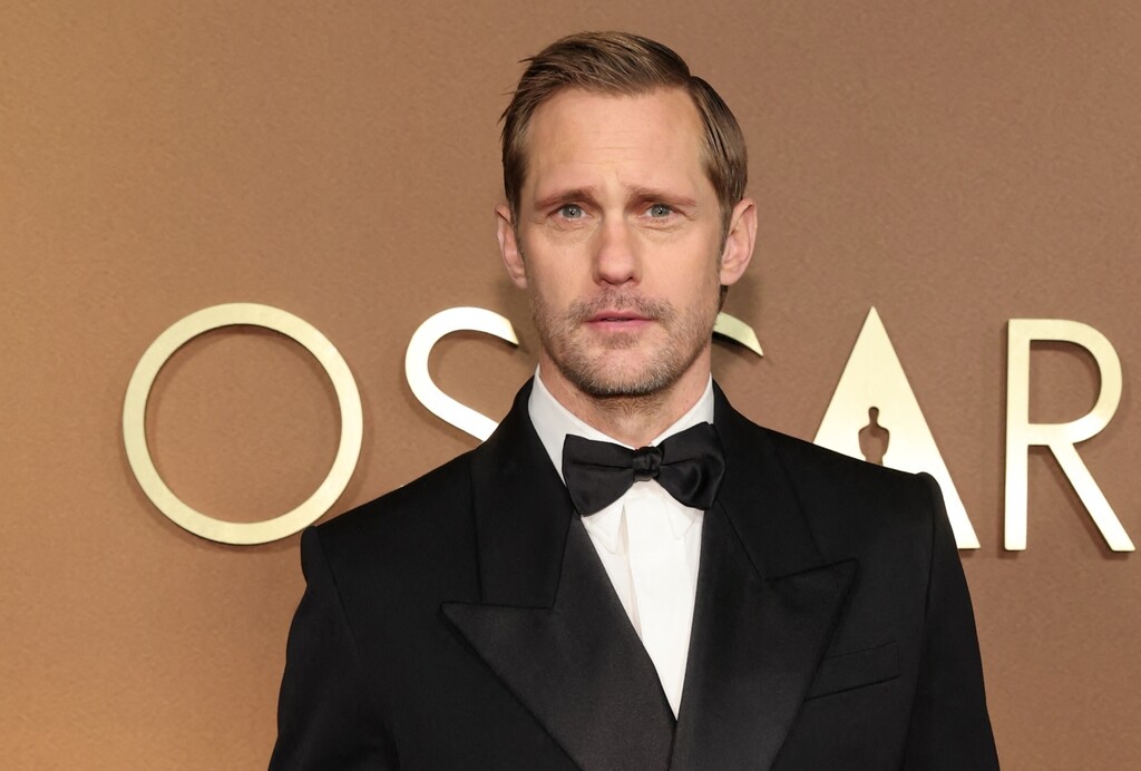 Alexander Skarsgård na Governors Awards 2025.