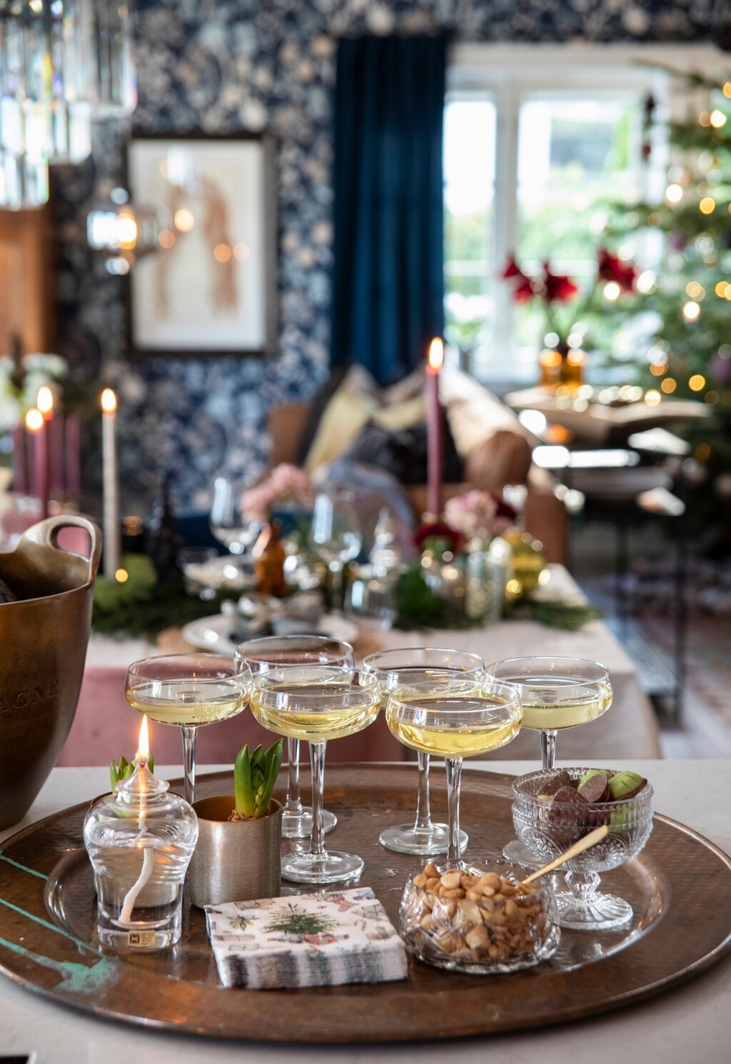 Umjesto previše glamura, ove godine prevladava sjaj stakla i kristala