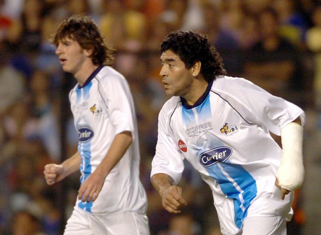 Lionel Messi i Diego Maradona 2005. na stadionu Boce Juniorsa