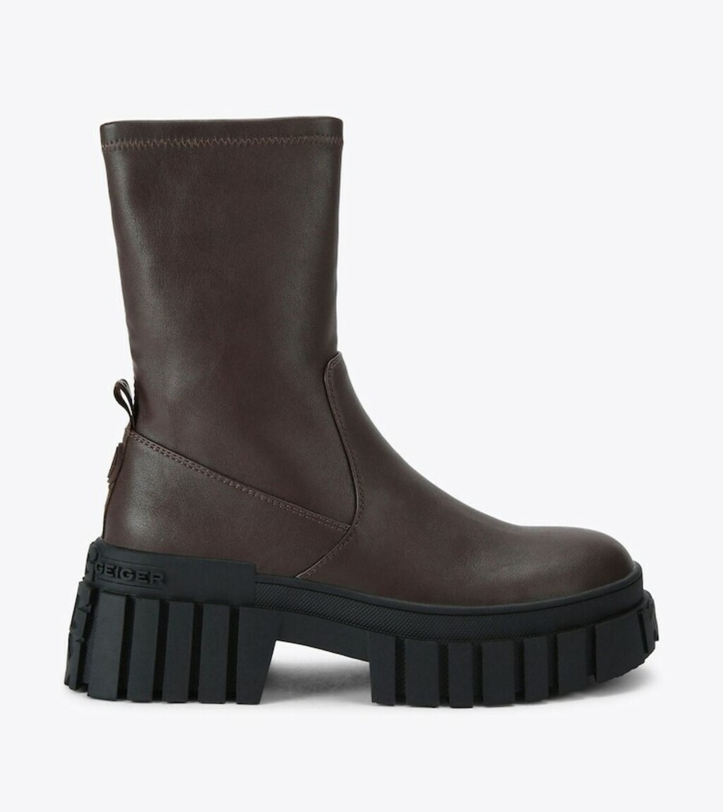 Next, Kurt Geiger čizme, 253 eura