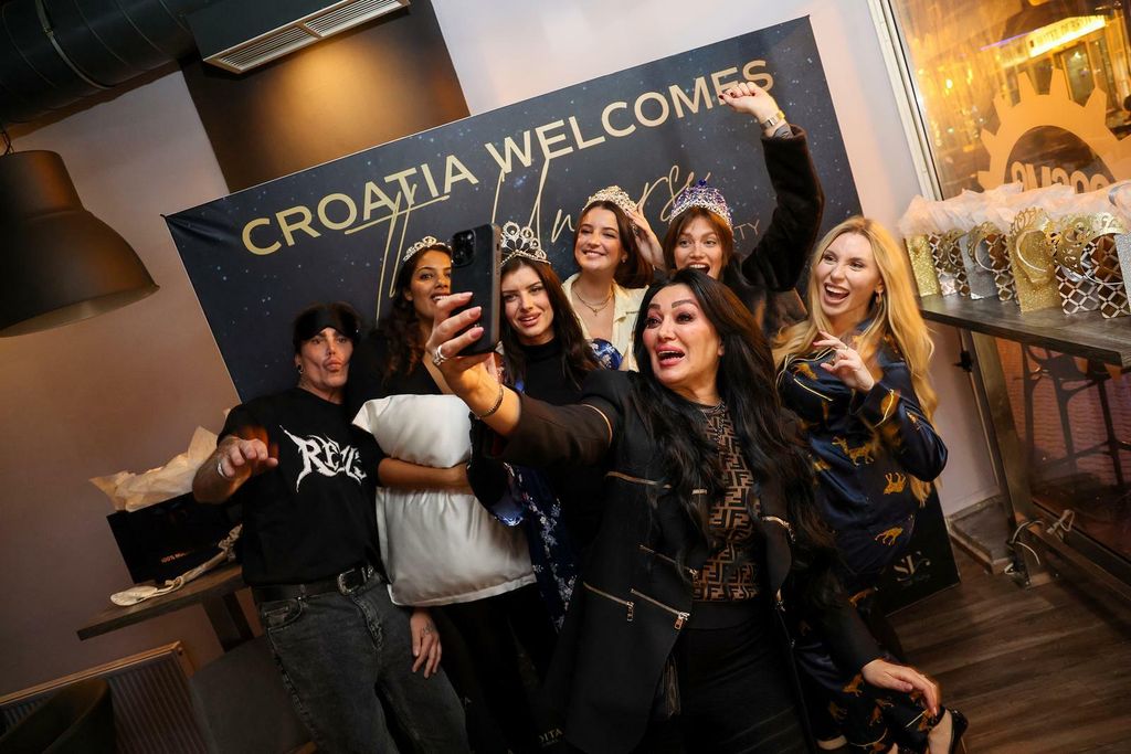 Gledanje Miss Universe u Zagrebu - 2