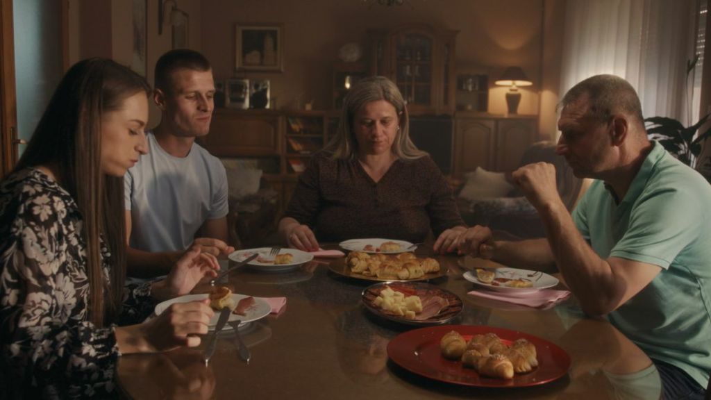 Kako su brat i sestra iz Đakova stvorili slatku priču od domaćeg lješnjaka