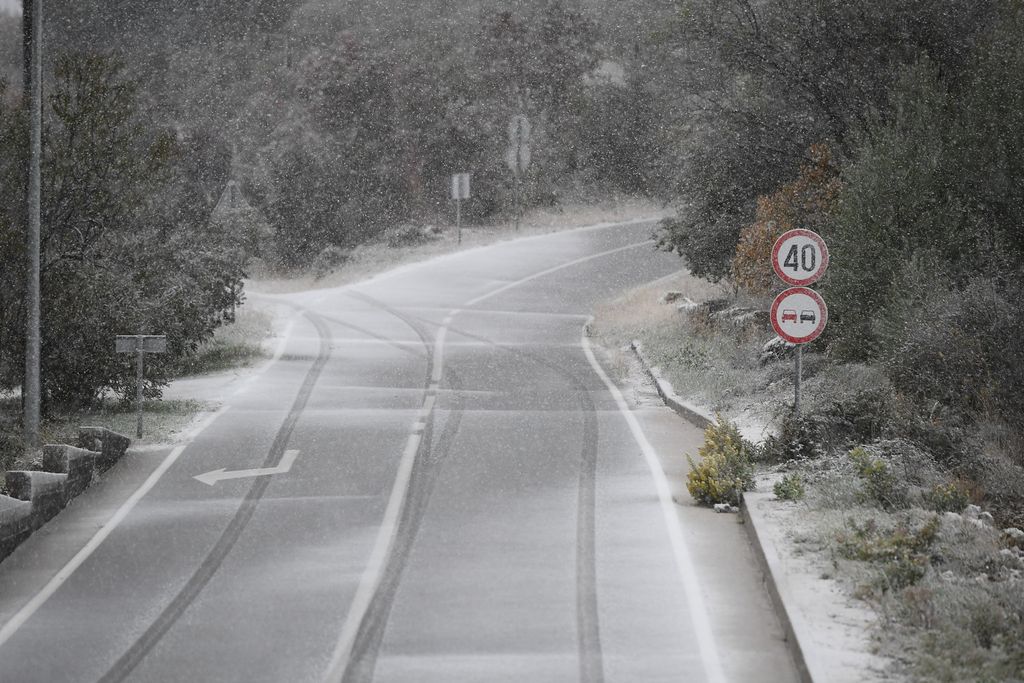 Snijeg u unutrašnjosti Dalmacije