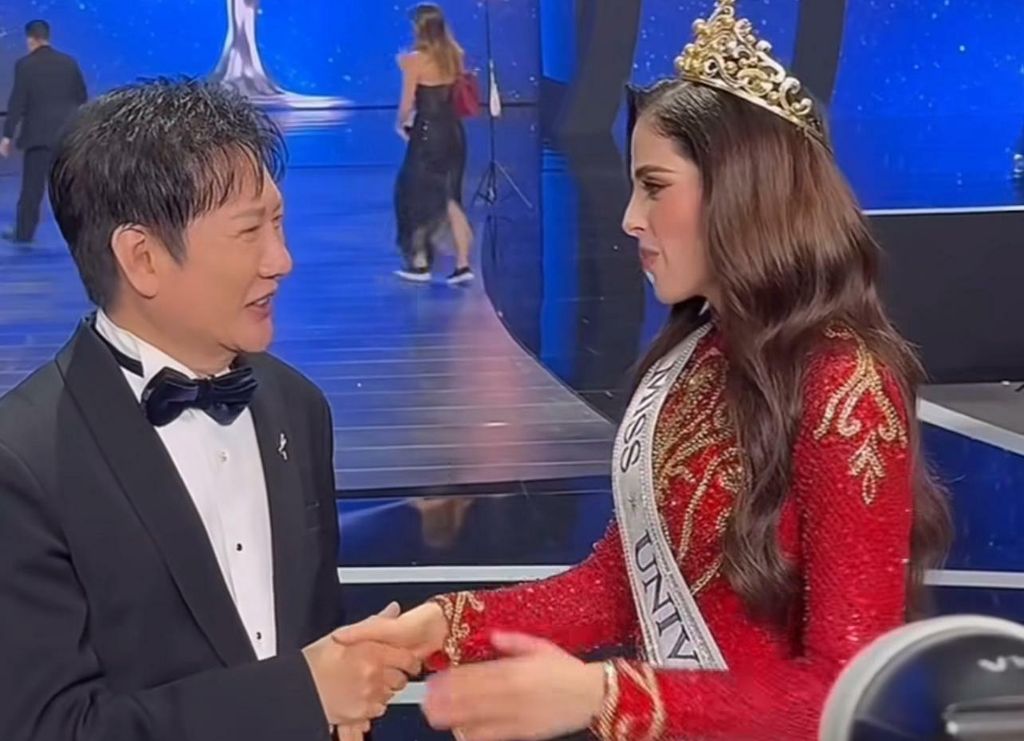 Fatima Bosch i direktor Miss Universe