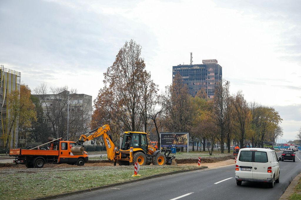 Radovi na privremenom prometnom rješenju kraj zgrade Vijesnika - 4
