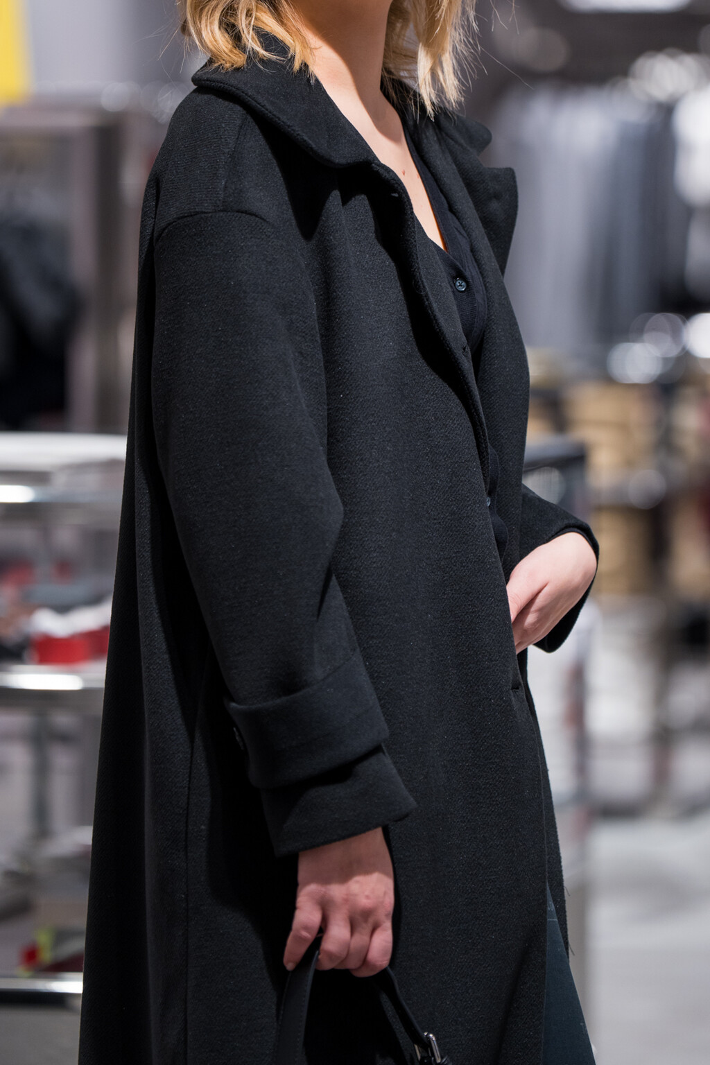 Elmas Phil kaput, Designer Outlet Croatia