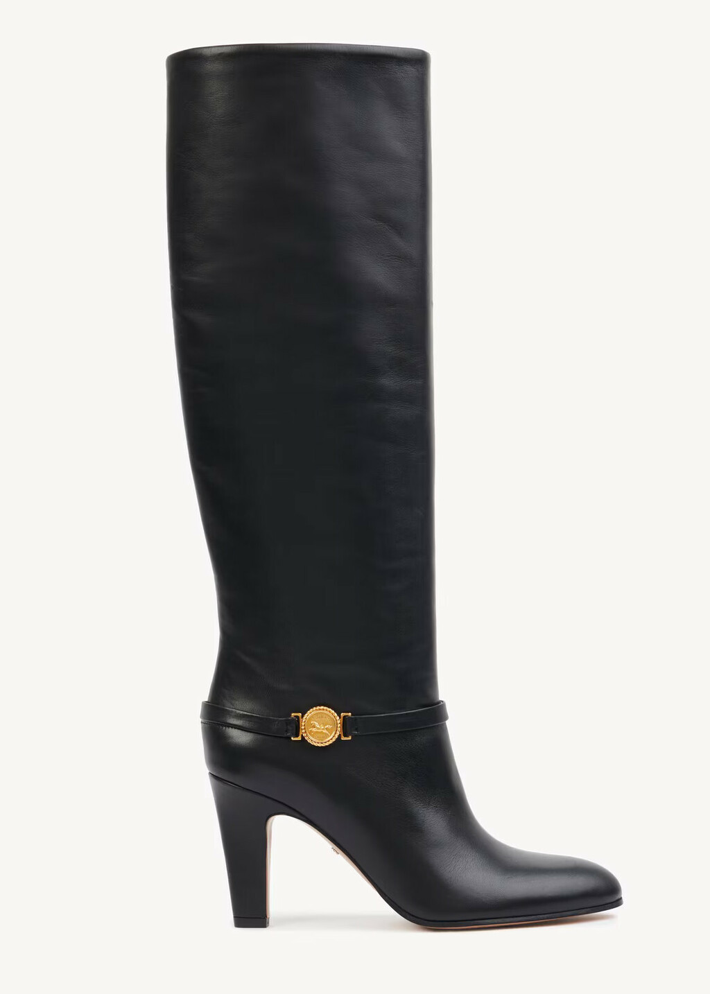 Amal Clooney nosi čizme modne kuće Chloe