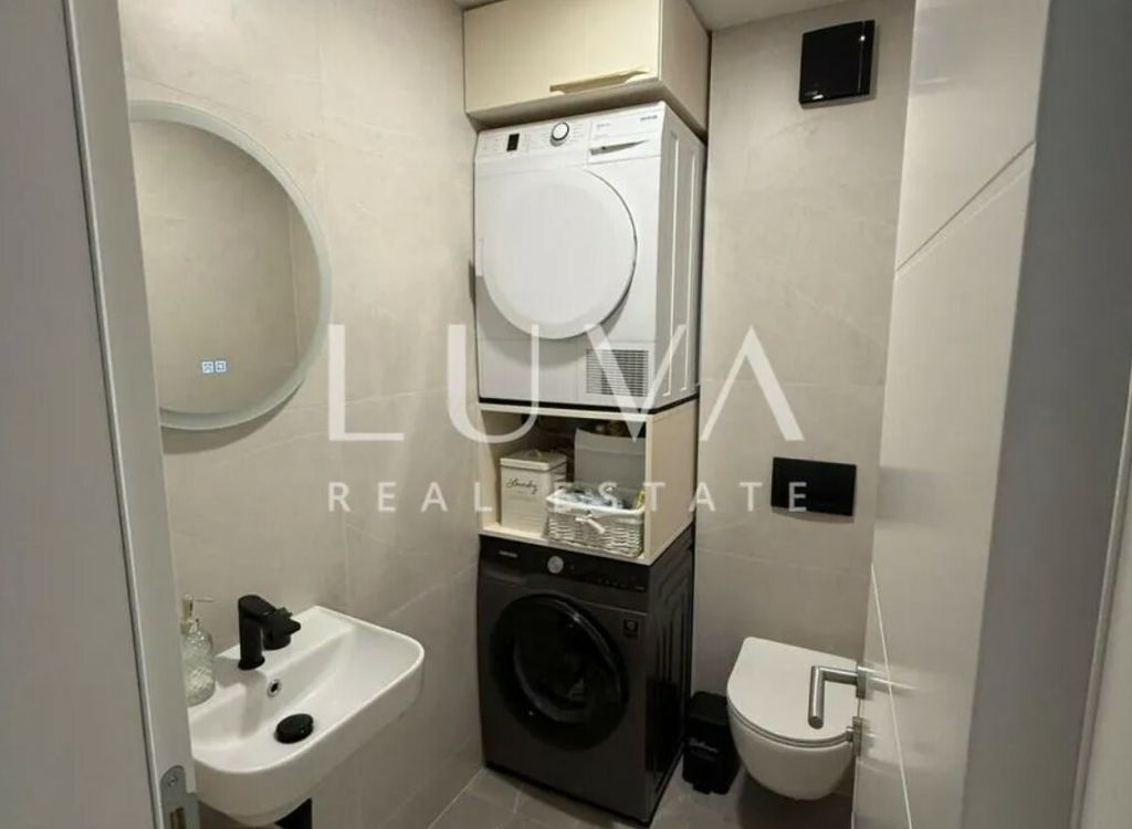 Moderan luksuz i udobnost svakodnevnog života u srcu Botinca - 9