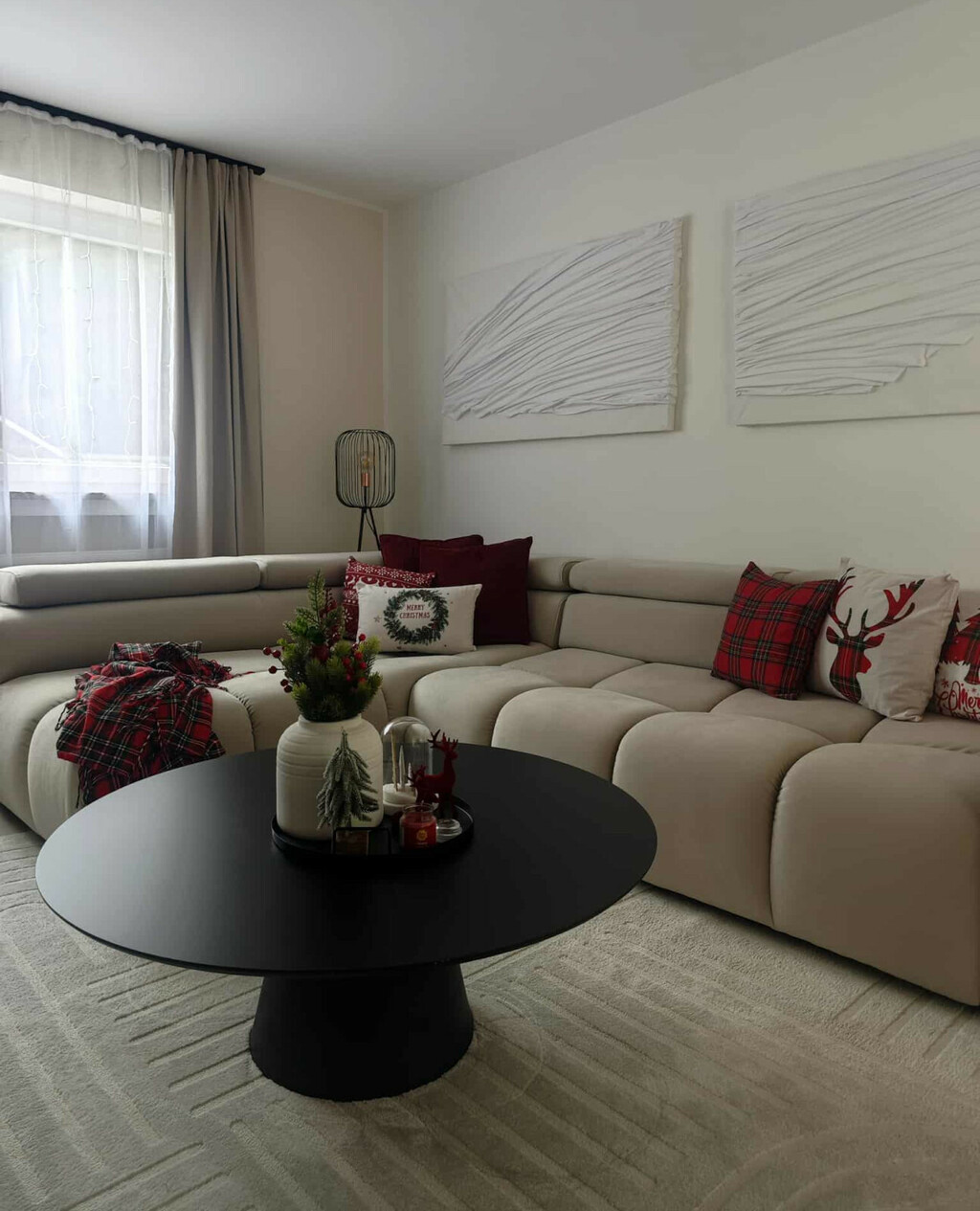 Elegantno božićno uređenje stana Ane Martić