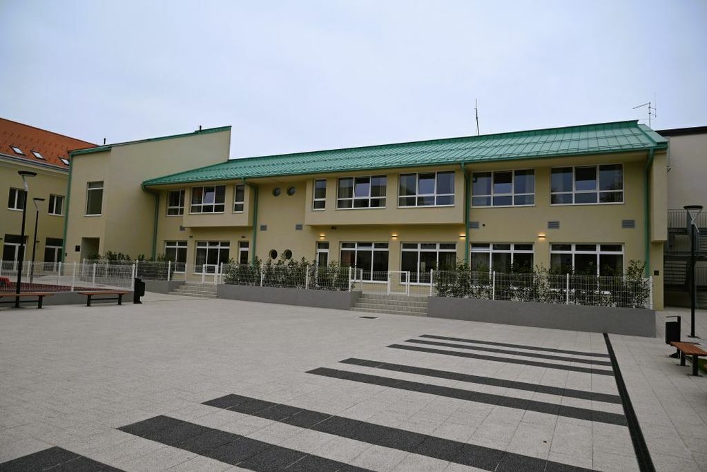 Nove višestambene zgrade u Topuskom