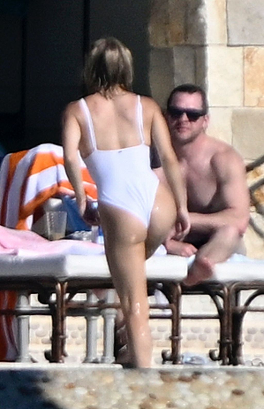 Sydney Sweeney, Scooter Braun