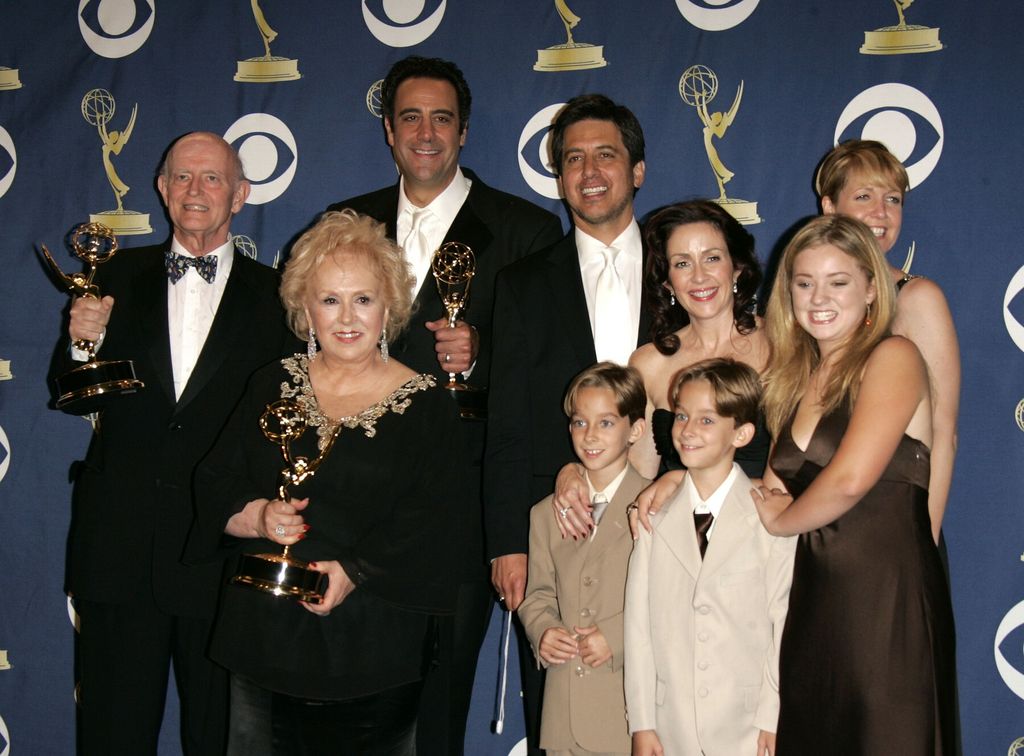 Serija ''Svi vole Raymonda''