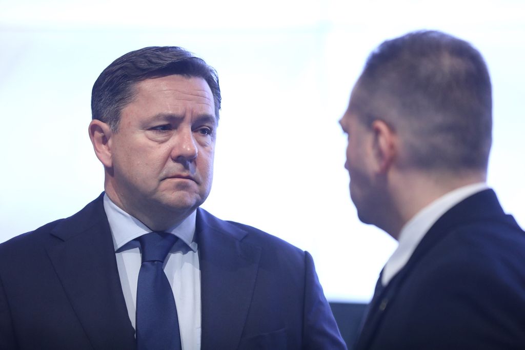 Andrija Mikulić - 6