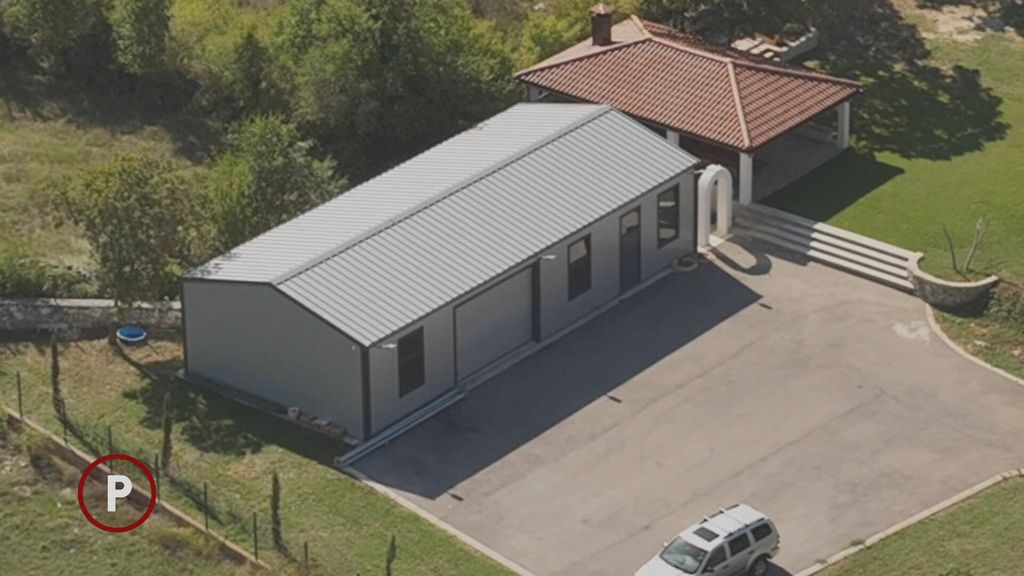 Marko Perković Thompson u rodnim Čavoglavama ima dva ilegalna objekta