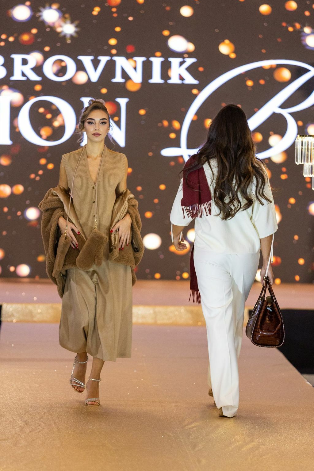 Humanitarni fashion ball - 18