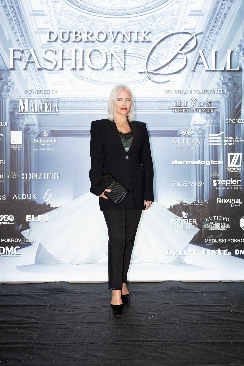 Humanitarni fashion ball - 20