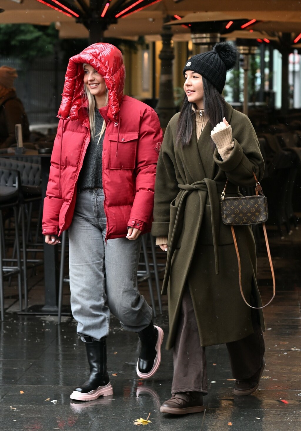 Zagrebačko izdanje u robusnim čizmama