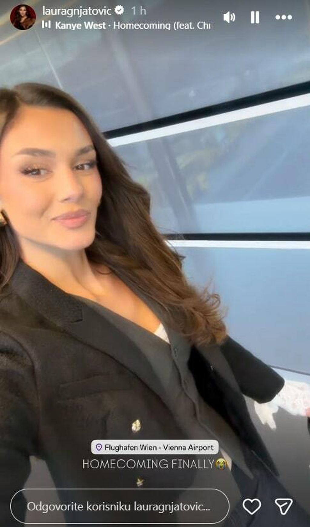 Laura Gnjatović - 2