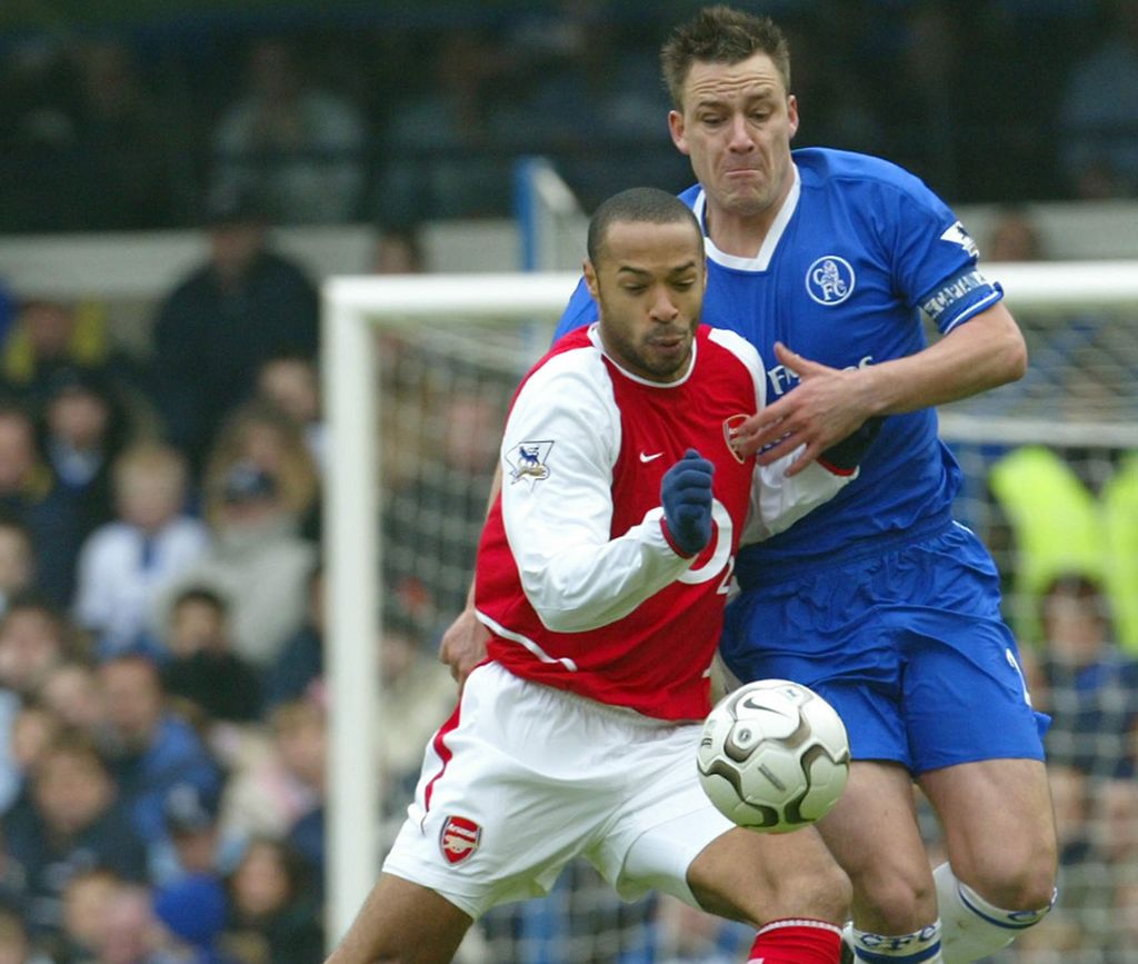 Thierry Henry i John Terry (Foto: AFP)
