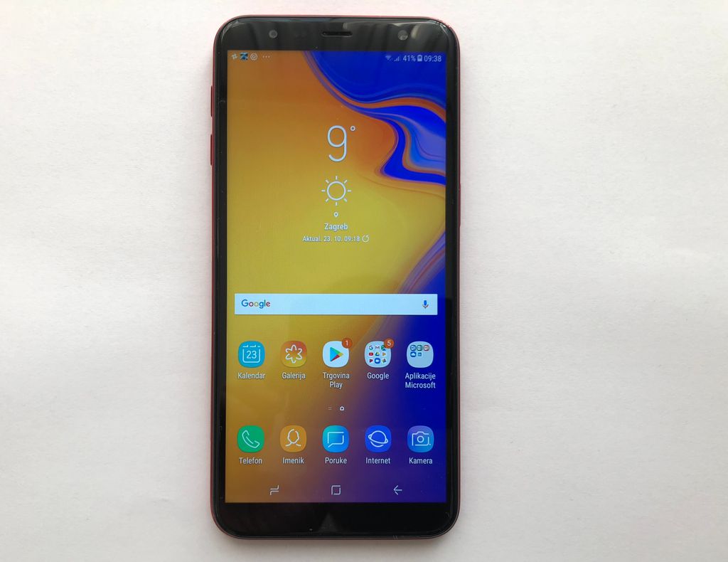 Samsung Galaxy J6+ (Foto: ZIMO)