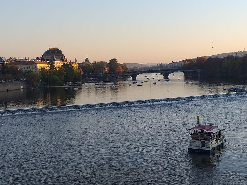 Samsung Galaxy J6+ (Foto: ZIMO)