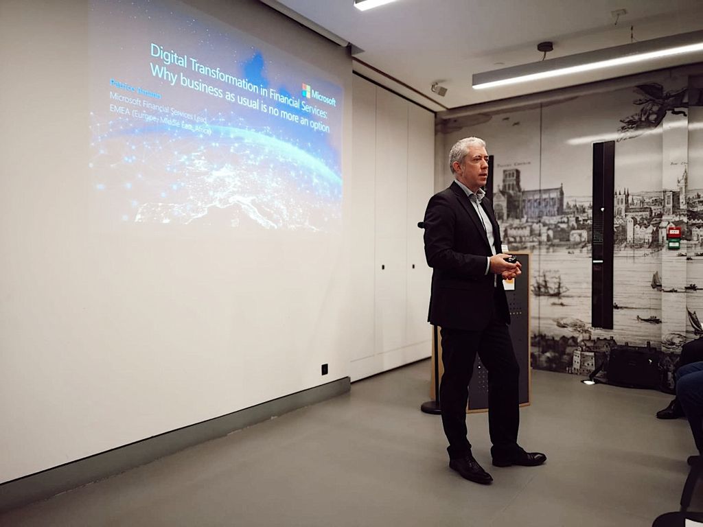 Digital Difference in Banking, panel