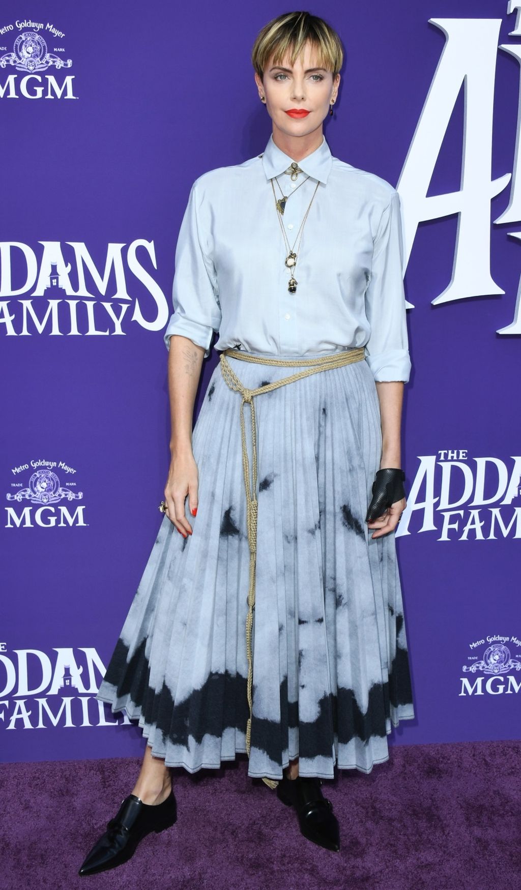 Charlize Theron na premijeri filma \'Obitelj Adams\' - 1