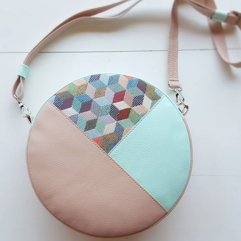 Torbice brenda Shiva.J izrađuje Jasmina Šivalec iz mjesta blizu Zaboka