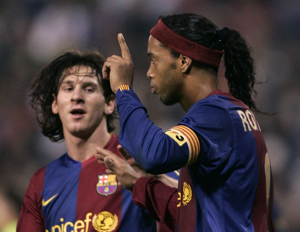 Ronaldinho i Lionel Messi (Foto: AFP)