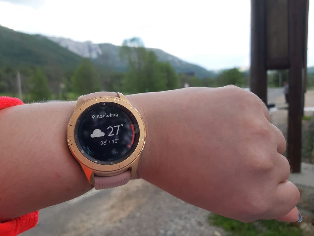 Samsung Galaxy Watch i Samsung Galaxy Watch Active 2