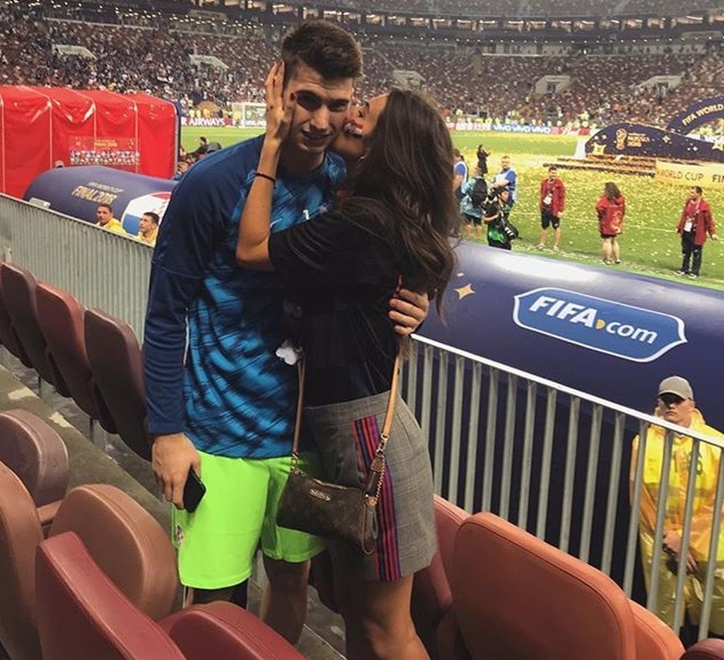 Dominik Livaković i Helena Matić (Foto: Instagram)