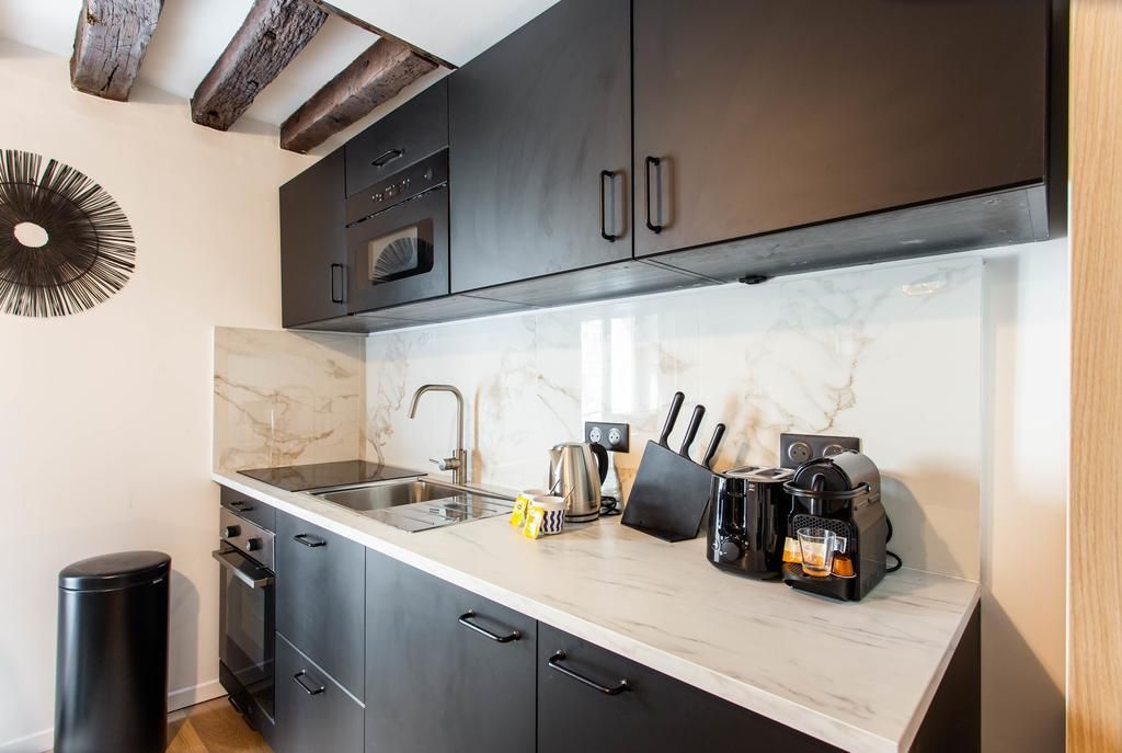 Stan u Parizu od 40 kvadrata s Boooking.com-a - 1