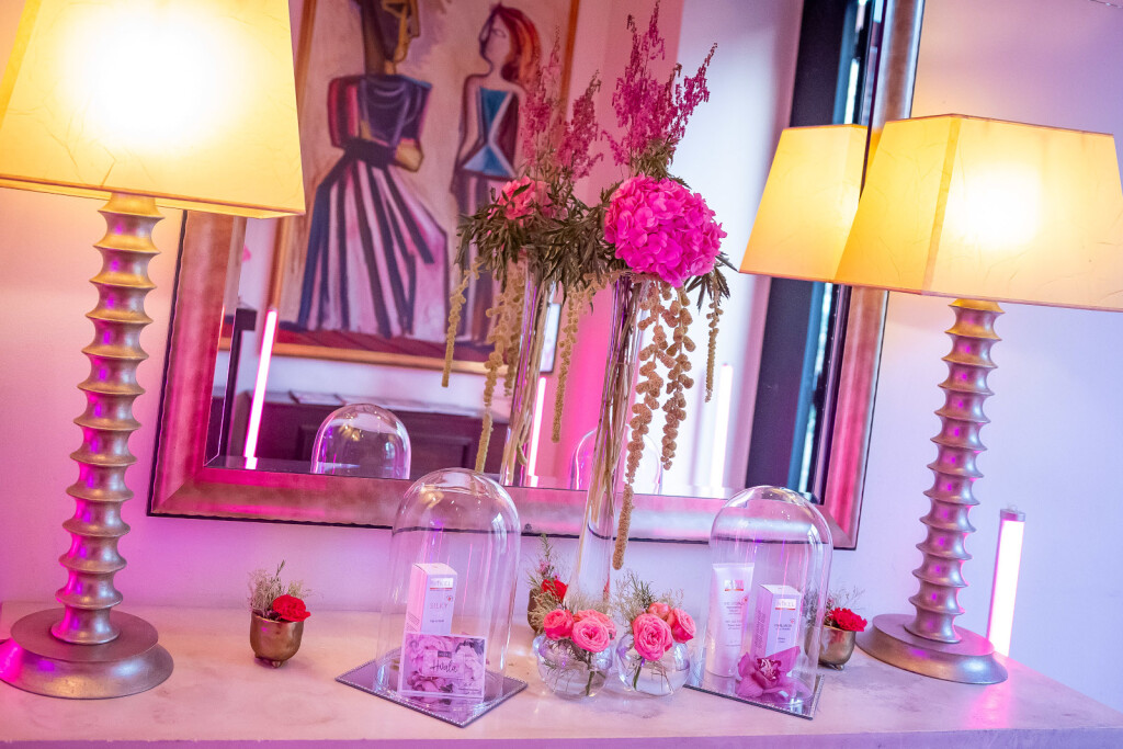 Zajednički event udruge P.I.N.K. life i hotela Esplanade povodom Mjeseca ružičaste vrpce