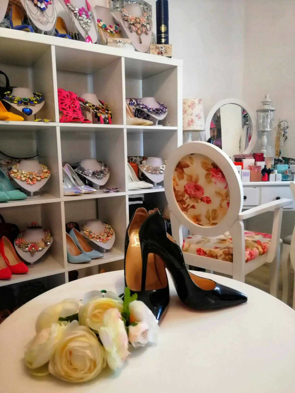 Marija Kuzmić Frančić iz Koprivnice uživa u svom glamurozno uređenom domu - 20