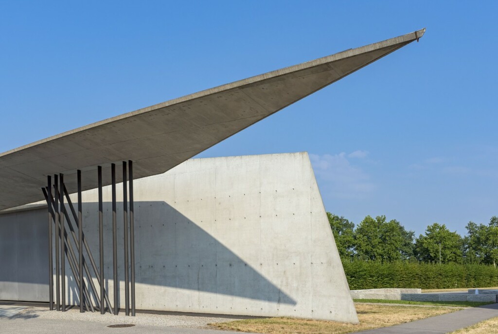 Vatrogasna postaja Vitra u Njemačkoj prvi je izgrađeni projekt Zahe Hadid