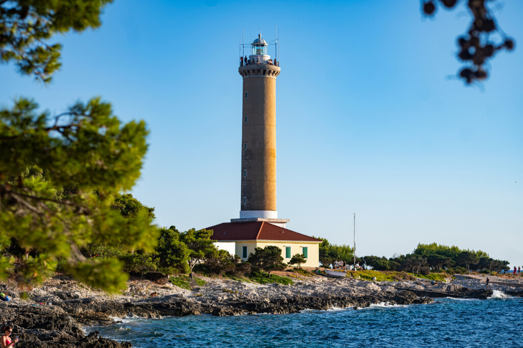 Svjetionik na Velom Ratu, Punta Bjanka