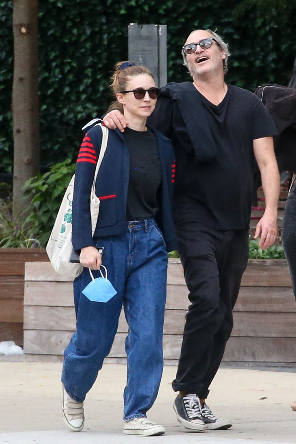 Joaquin Phoenix i Rooney Mara - 2