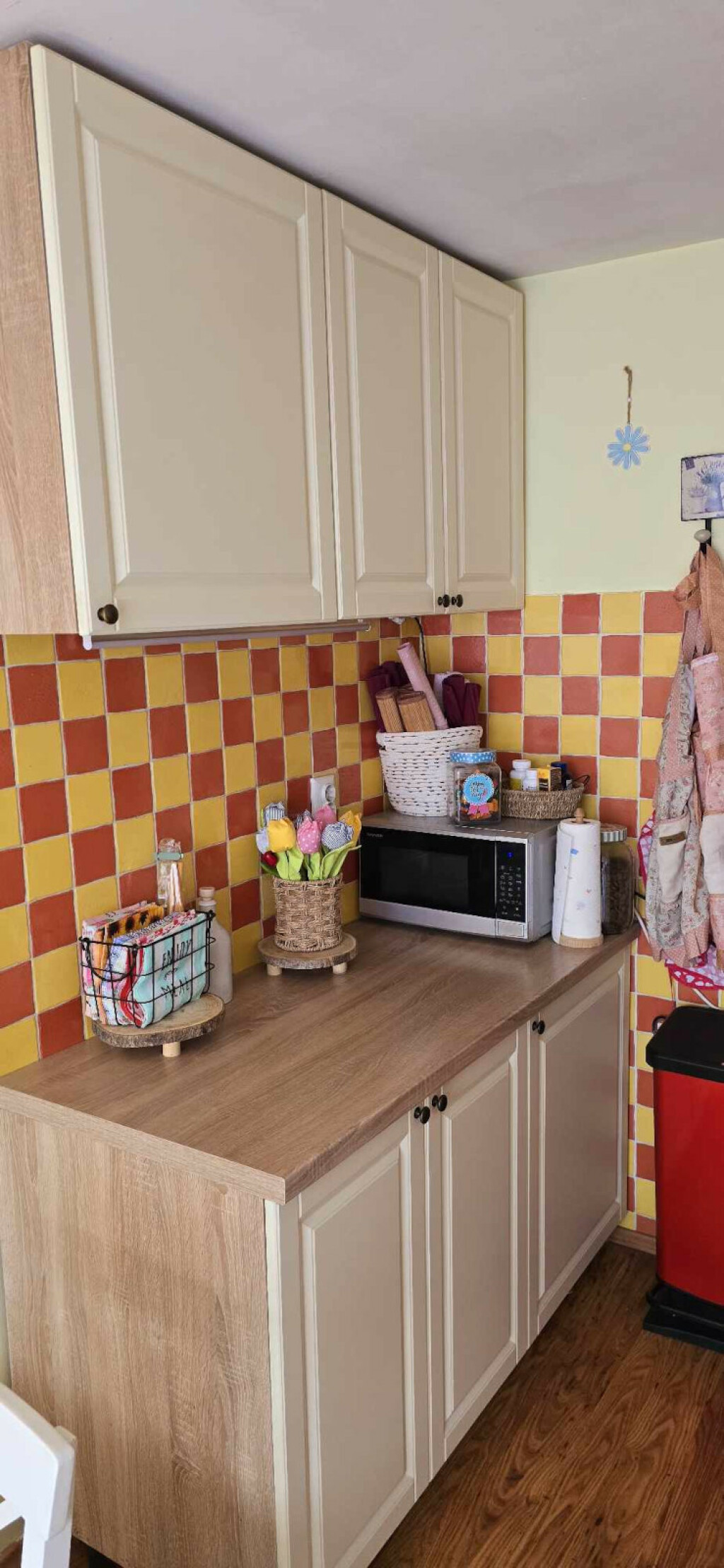 Stan u zagrebačkoj Dubravi uređen s puno šarma i duše - 18