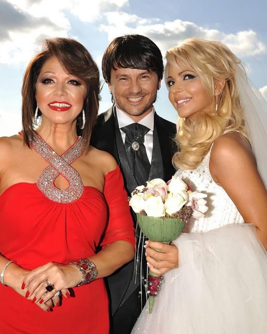 Neda Ukraden, kćer Jelena i zet Predrag