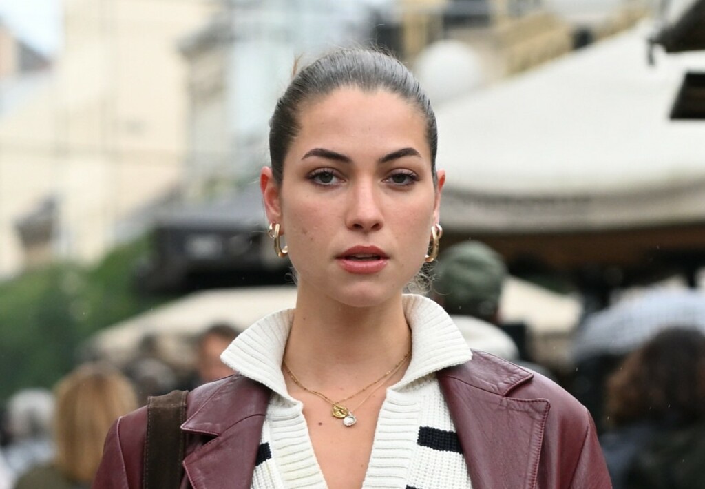 Mlada dama centrom Zagreba je prošetala u top izdanju